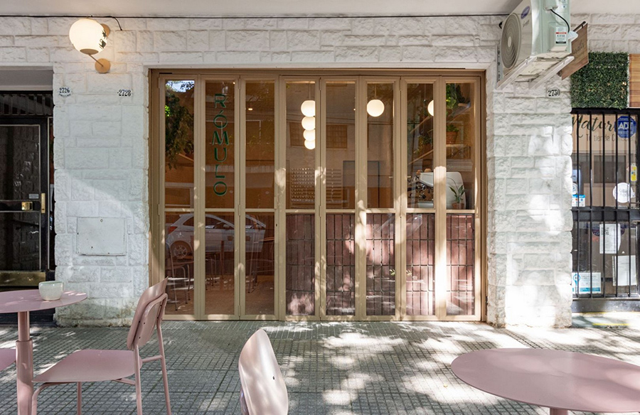 Romulo Neighborhood Coffee Shop: A Blend of Nature and Urbanity